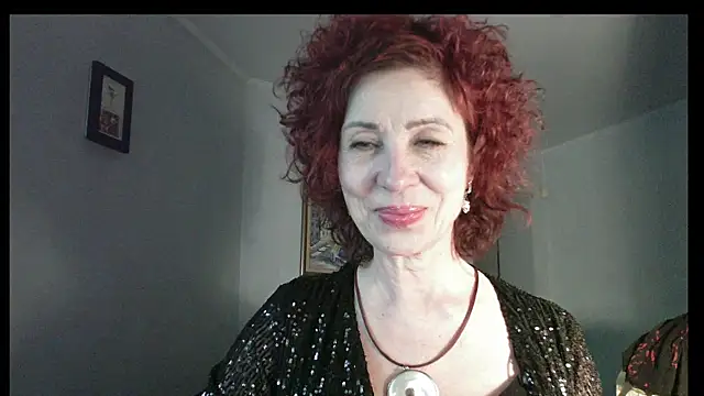 Kelly Flurr online show from May 7, 3:06 pm