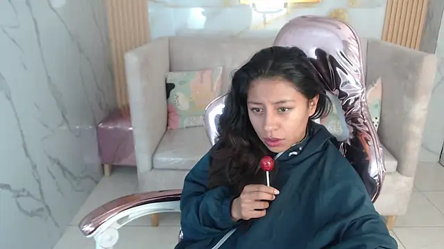 serabella s online show from December 20, 1:07 pm