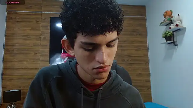 Michaelkoiv online show from December 3, 12:14 pm