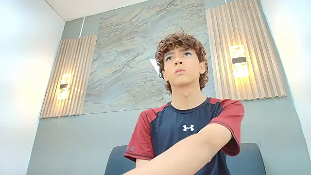 CRISS ALLEN1 online show from March 19, 1:04 pm