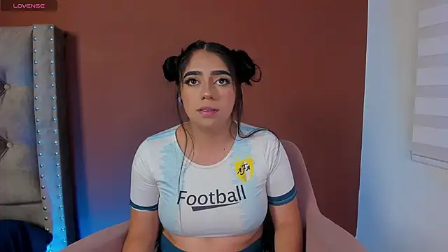 Snapshot of luna_cute__ chatting on March 21, 8:56 pm luna cute online show from March 21, 8:56 pm