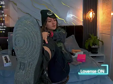 Snapshot of Dark_Dominika chatting on March 28, 1:00 pm Dark Dominika online show from March 28, 1:00 pm