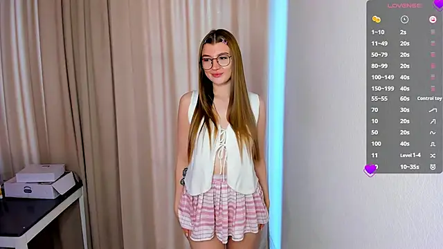 Michell Rosse online show from April 3, 3:48 am