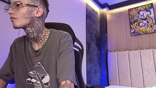 Paulo 527 online show from March 7, 8:17 pm