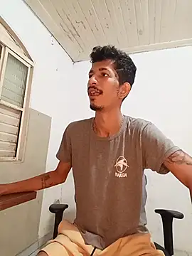 theyllorwillian online show from April 4, 10:57 am