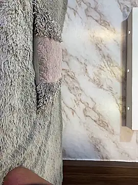 Dakota ferreti  online show from December 17, 2:50 am