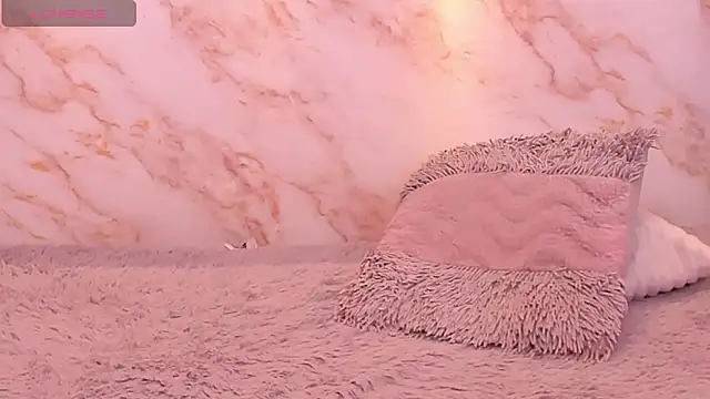 Snapshot of Dakota_ferreti_ chatting on March 21, 2:31 pm Dakota ferreti online show from March 21, 2:31 pm