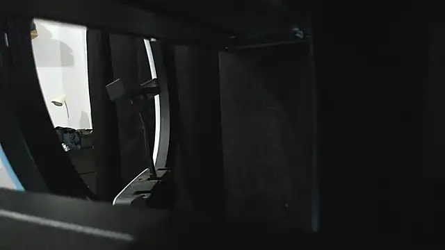 Snapshot of jamesshot chatting on February 20, 11:27 pm jamesshot online show from February 20, 11:27 pm