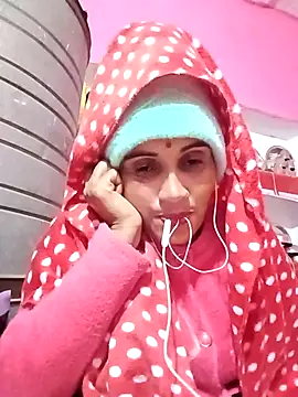 Snapshot of chaki_sex chatting on December 21, 3:19 pm chaki sex online show from December 21, 3:19 pm