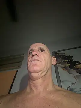 Snapshot of Elosoo chatting on January 14, 9:26 am Elosoo online show from January 14, 9:26 am