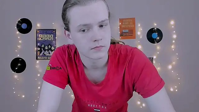 Snapshot of leo_void chatting on February 9, 8:46 pm leo void online show from February 9, 8:46 pm