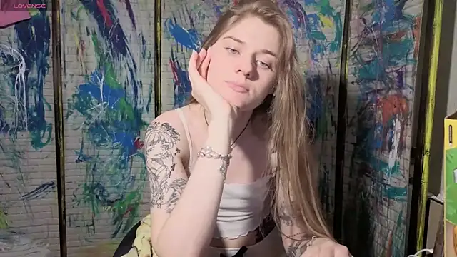 Adell Love online show from May 9, 6:46 pm