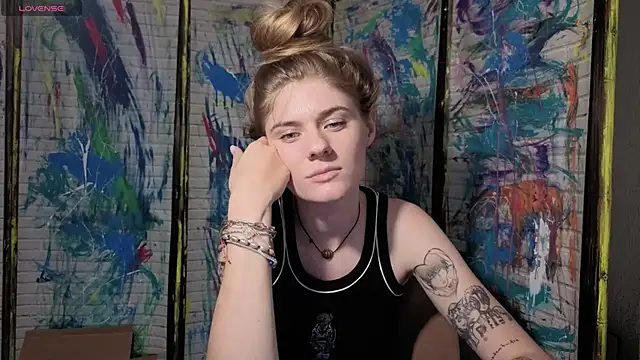 Adell Love online show from July 6, 3:47 pm