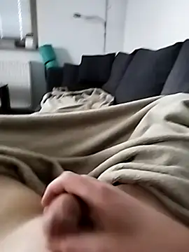 Basti104 online show from March 13, 2:56 pm