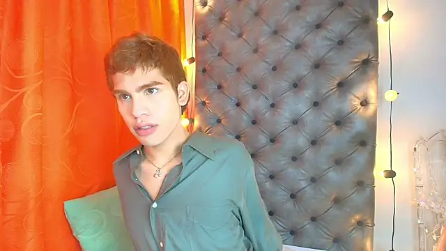 Snapshot of Jacobelord chatting on May 22, 1:06 pm Jacobelord online show from May 22, 1:06 pm