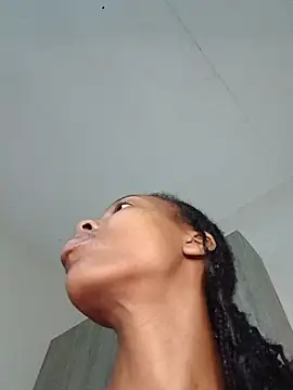 MsParisSmith online show from March 22, 10:51 am