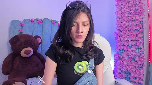 Snapshot of Ash_20_ chatting on February 16, 7:54 pm Ash 20 online show from February 16, 7:54 pm