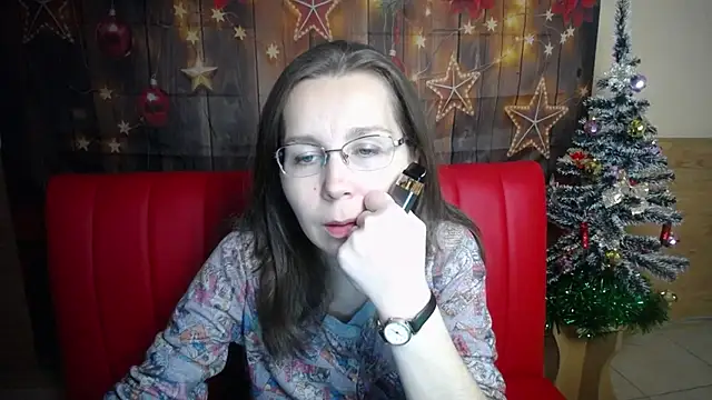 Snapshot of DaisyEdit chatting on December 21, 6:09 am DaisyEdit online show from December 21, 6:09 am