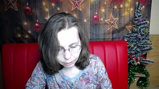 Snapshot of DaisyEdit chatting on January 18, 6:28 am DaisyEdit online show from January 18, 6:28 am