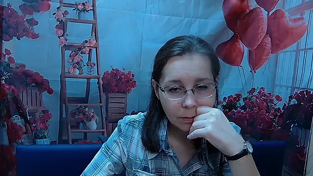Snapshot of DaisyEdit chatting on March 7, 6:21 am DaisyEdit online show from March 7, 6:21 am
