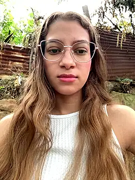 Vanneskk online show from January 6, 2:32 pm