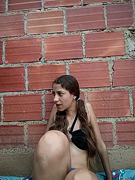 Vanneskk online show from February 18, 7:43 pm