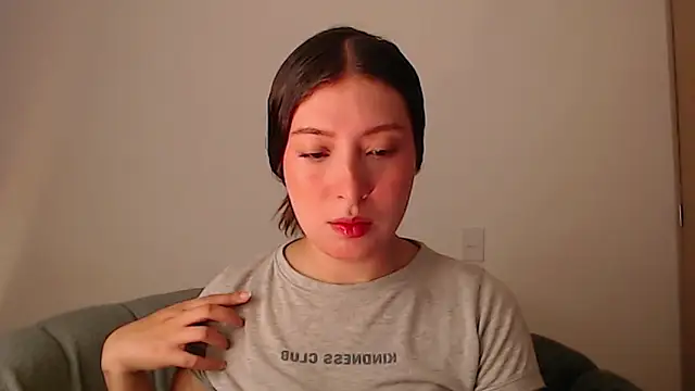 -Ivonny- online show from December 20, 10:06 pm