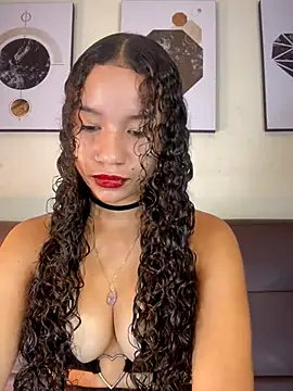 ZoeyFierce online show from December 5, 2:03 pm