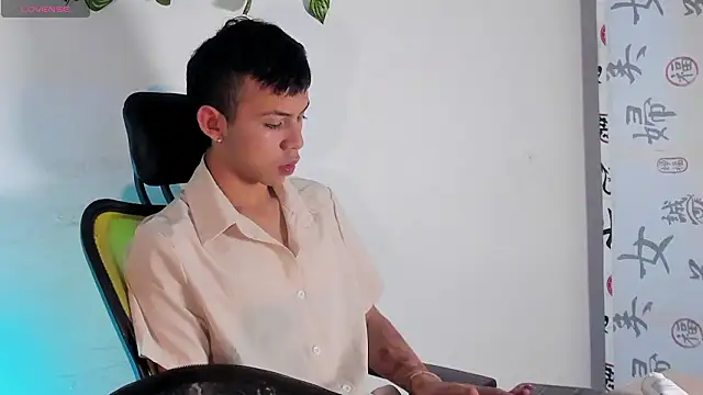 Prince Apolo online show from March 20, 8:35 pm