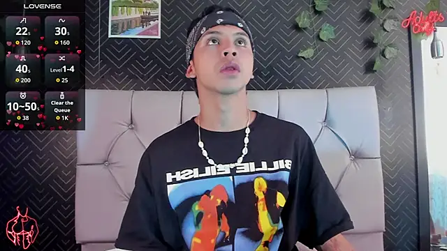 Prince Apolo online show from April 8, 7:58 pm