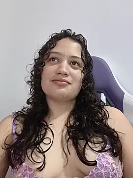 Alana 444 online show from May 17, 4:32 am