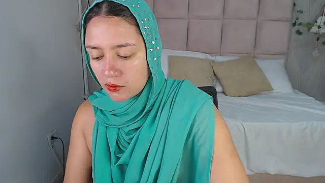 KaylaVonn online show from November 30, 5:00 am