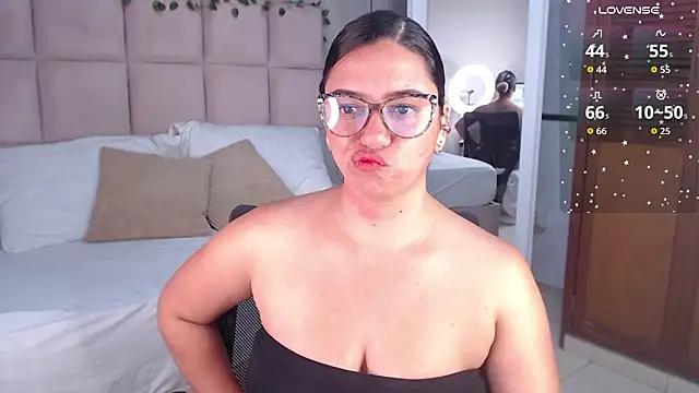 KaylaVonn online show from January 15, 4:28 am