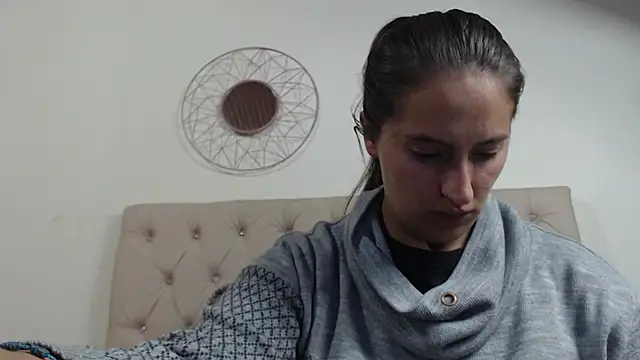 sharon and sharit online show from January 31, 11:03 pm