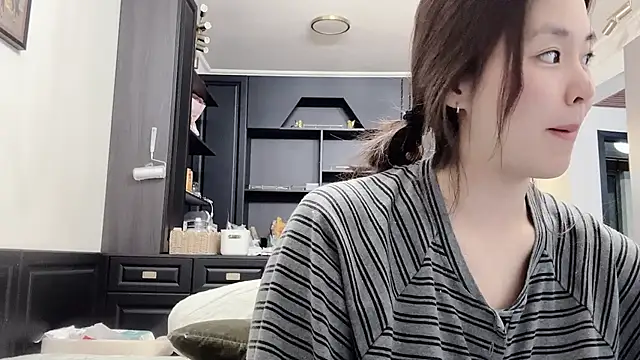 Snapshot of Celestisse- chatting on December 1, 2:55 pm Celestisse- online show from December 1, 2:55 pm