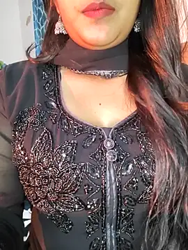 Muskan4156 online show from May 5, 8:17 pm
