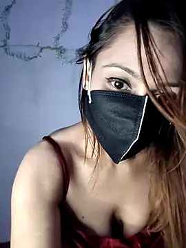 Snapshot of HONEY_BEBS chatting on December 3, 3:32 pm HONEY BEBS online show from December 3, 3:32 pm