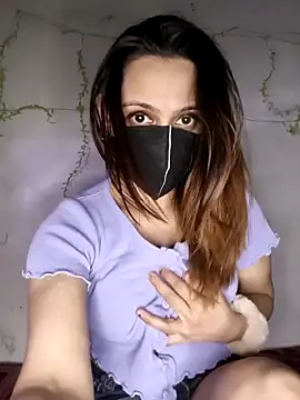 Snapshot of HONEY_BEBS chatting on February 8, 6:00 pm HONEY BEBS online show from February 8, 6:00 pm