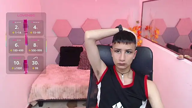 AngelRonson  online show from December 5, 3:48 am