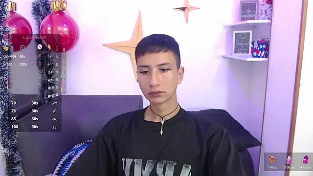 AngelRonson  online show from December 16, 4:28 am