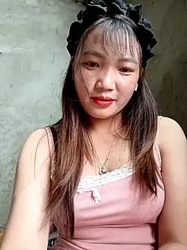 Maymayx2 online show from December 20, 1:56 am