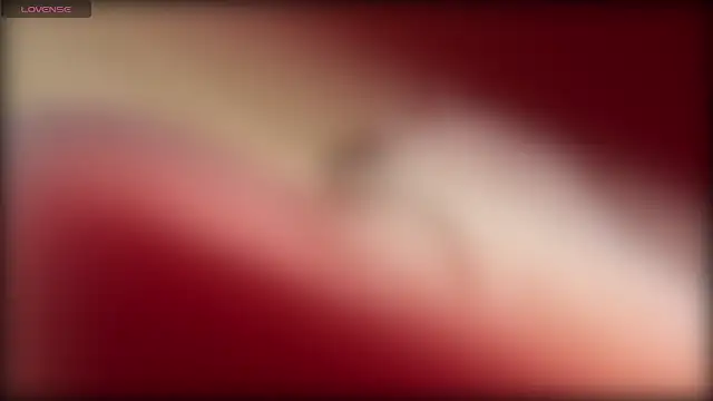 Snapshot of tinyholess chatting on March 28, 5:34 pm tinyholess online show from March 28, 5:34 pm