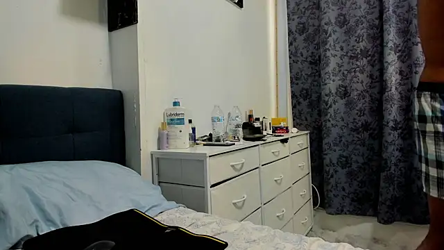 hardnigro online show from December 16, 6:24 pm