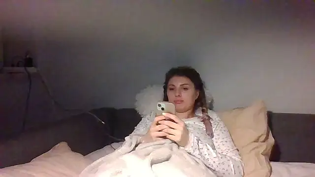 Snapshot of Devil_Maiden chatting on March 12, 6:58 pm Devil Maiden online show from March 12, 6:58 pm