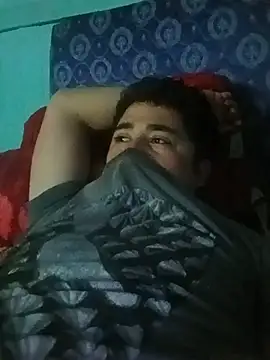Elperritobb online show from July 1, 8:52 pm