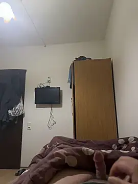 brt2552 online show from March 13, 8:04 pm