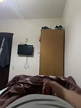 brt2552 online show from March 25, 4:13 pm