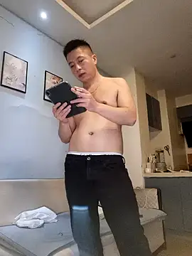 day-18 online show from February 5, 12:43 pm