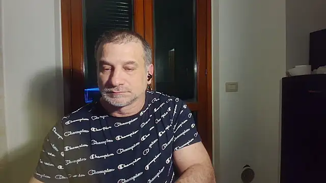 Snapshot of Mauro7788 chatting on March 8, 2:26 am Mauro7788 online show from March 8, 2:26 am