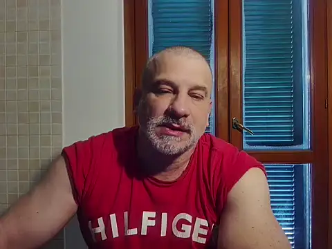 Snapshot of Mauro7788 chatting on March 22, 9:13 am Mauro7788 online show from March 22, 9:13 am